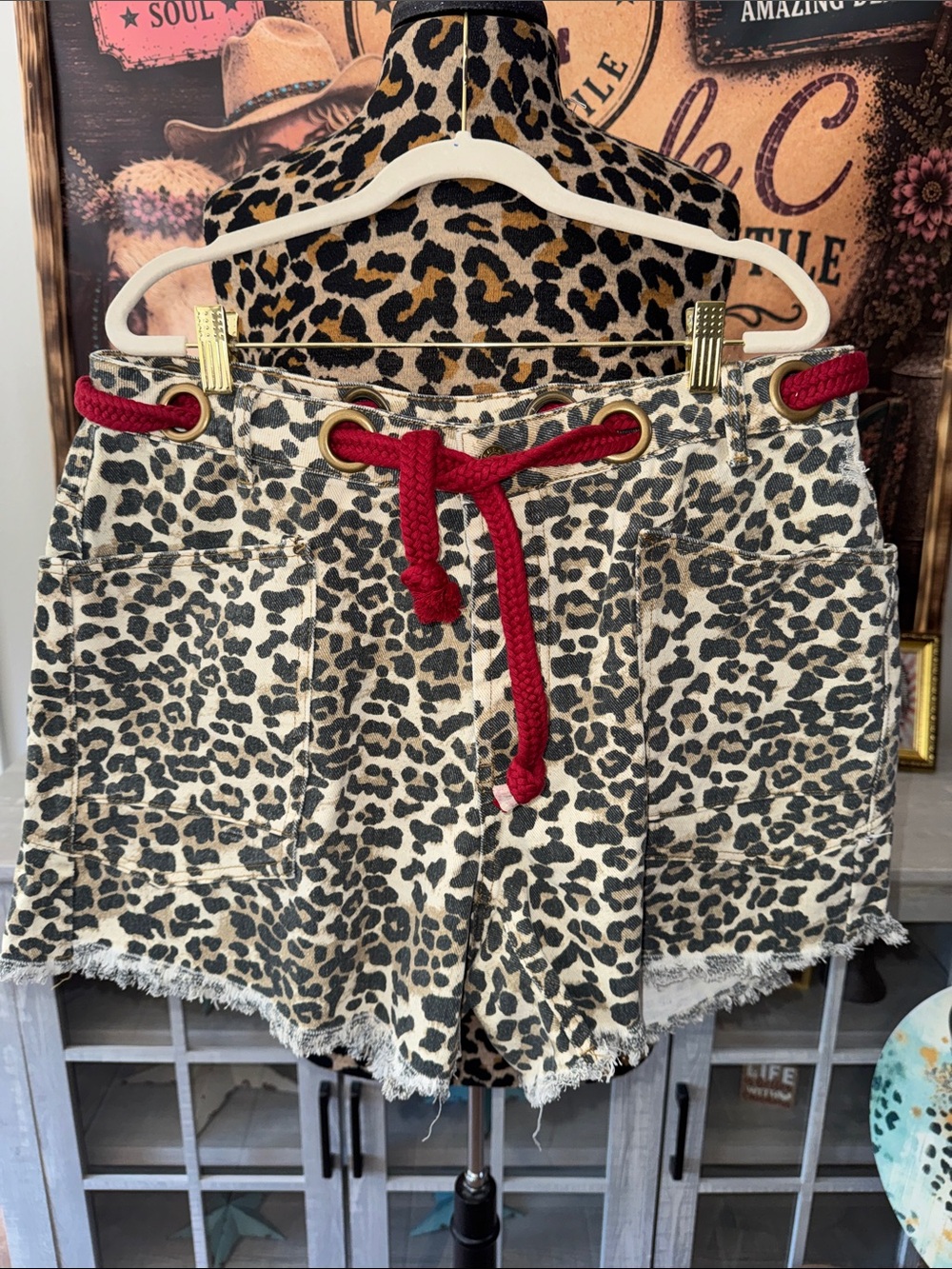 BIBI Women's Leopard Print Denim Women's Shorts with Red Rope Belt Size XL